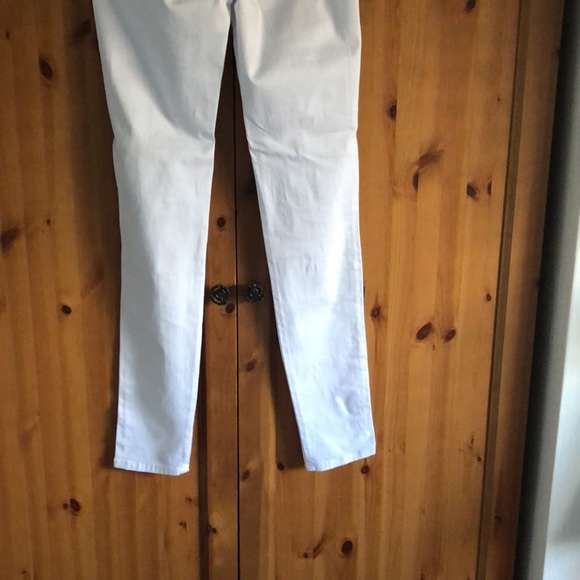 Jeans - Picture 5 of 6